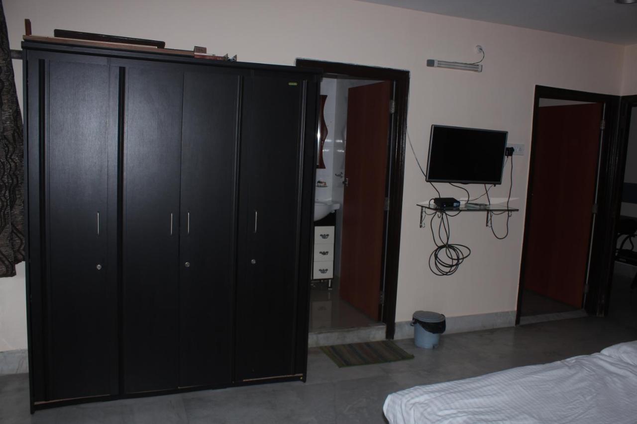 Service Apartments, Park Street, Calcutta Exterior foto